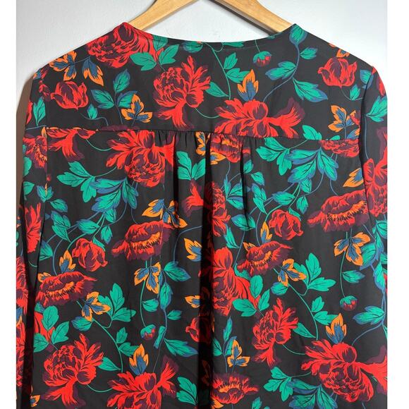 Torrid Women 0 Plus Georgette Pintuck Front Button Floral Long Sleeve Blouse - Picture 7 of 8